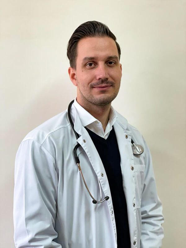 Dr. Georgian Alexandru Costea medic specialist cardiolog Sibiu RMN Diagnostica Sibiu