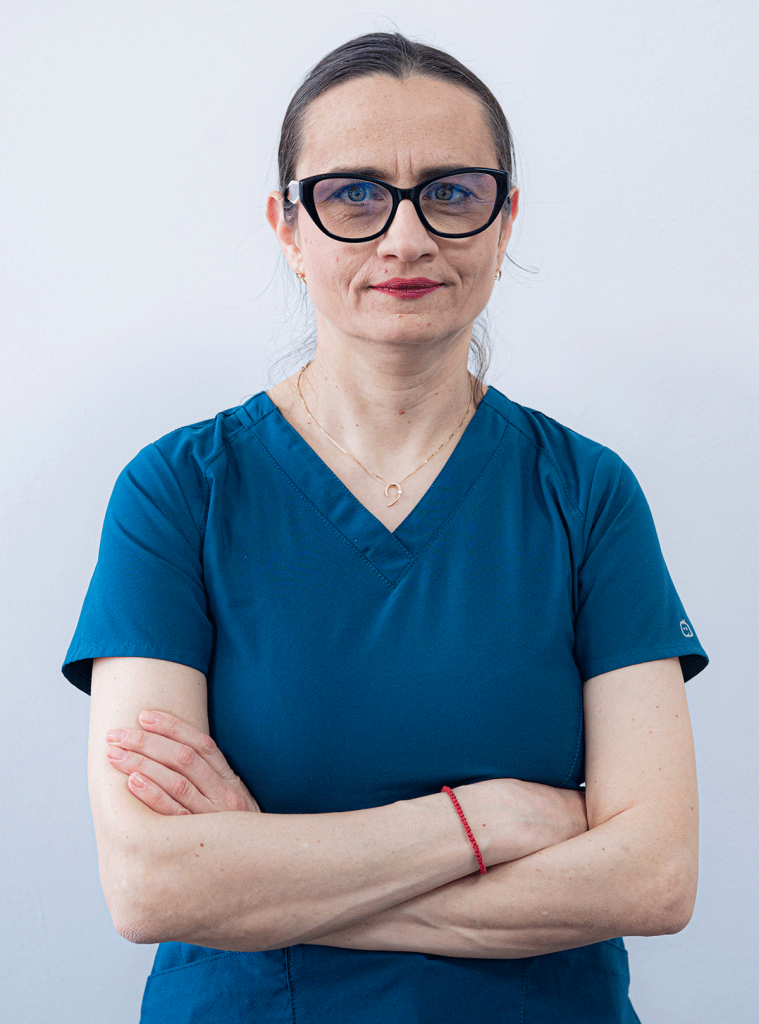 Dr. Bianca Moscu