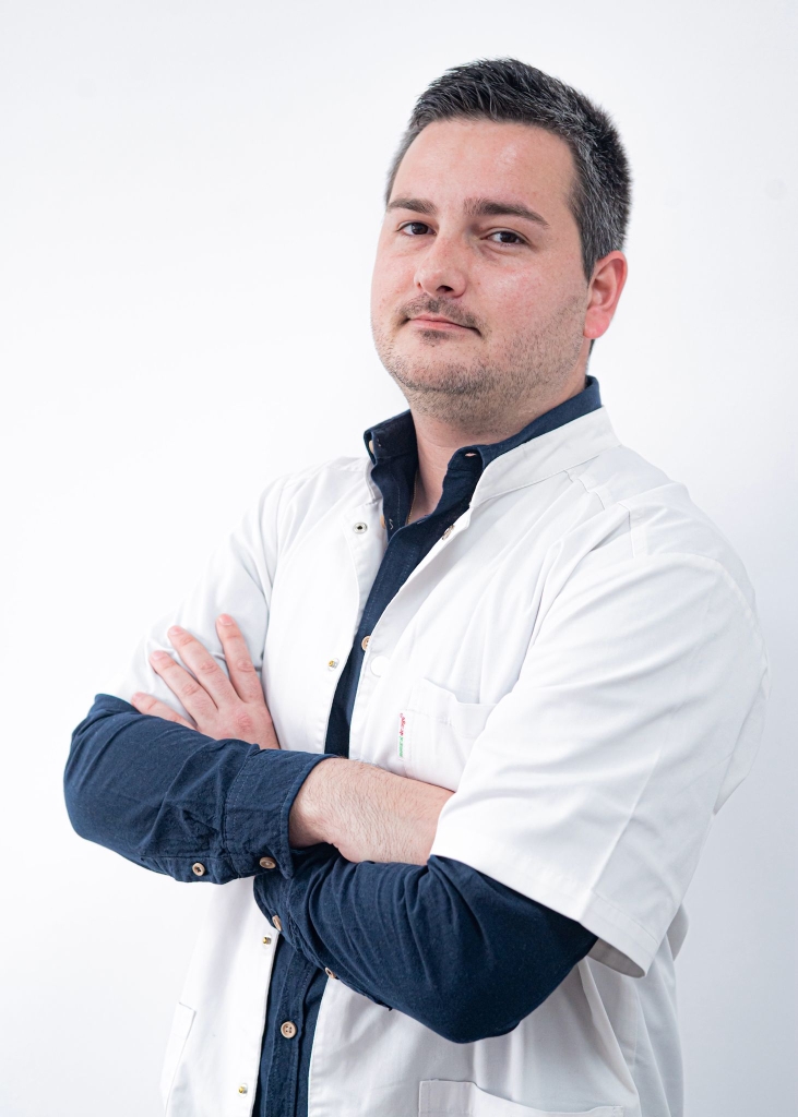 Dr. Andrei Moisin
