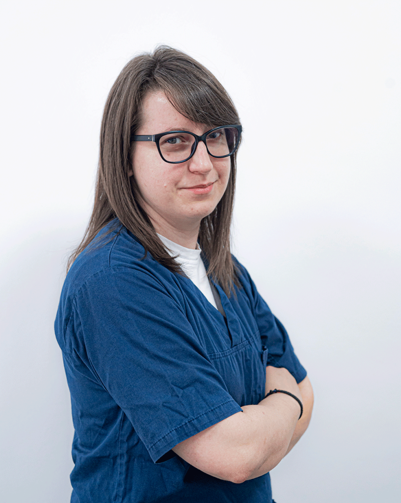 Dr. Alexandra Tonch-Cerbu